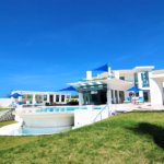 Amazing villa bay front