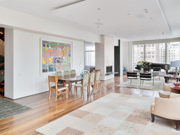 Luxury villa with pool